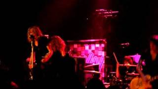 Watch Sing It Loud Give It Up video