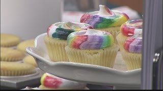 Magnolia Bakery: For Hawaii only the new Aloha Cupcake Magnolia Bakery: For Hawaii only the new Aloha Cupcake