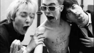 Watch Toy Dolls How Do You Deal With Neal video