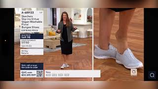 Models Wiggling Toes