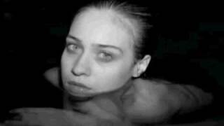 Watch Fiona Apple Carrion video