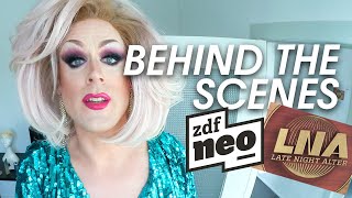 Behind the scenes: Jurassica Parka bei "Late Night Alter" (ZDFneo)