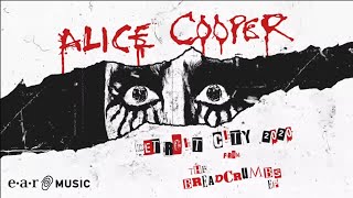 Watch Alice Cooper Detroit City video