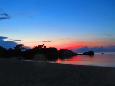 Sunset di Tanjung Tinggi - Belitung Video Sunset di Tanjung Tinggi - Belitung Video