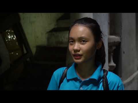 Những con ngõ nhỏ như hầm trong lòng phố cổ Hà Nội