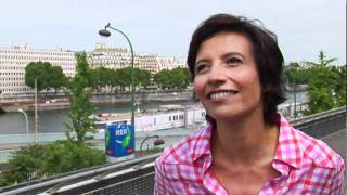 Nathalie Le Breton - À Vous De Lire