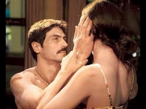Bollywood sexiest actress bhumika chawla pics & hot pictures...