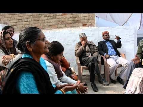 Ho bhala ghoomer charkha ghoom