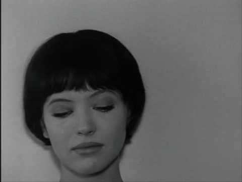 A Godard se le va la pinza con Anna Karina en Vivir su vida