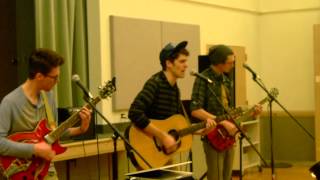 White Collar Caddy - Dewie Acoustic