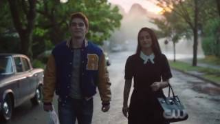 Archie & Veronica talk about Betty {Riverdale 1x02}