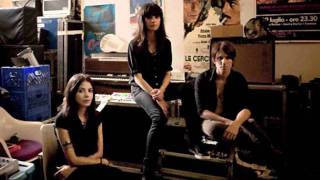 Watch School Of Seven Bells Heart Is Strange video