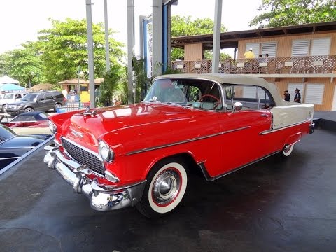 Feria de Autos Antiguos y Clasicos de Guaynabo 2015