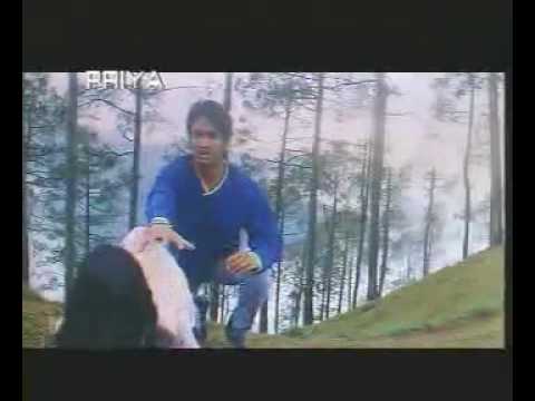 Mein Chahta hoon Tujhko.flv
