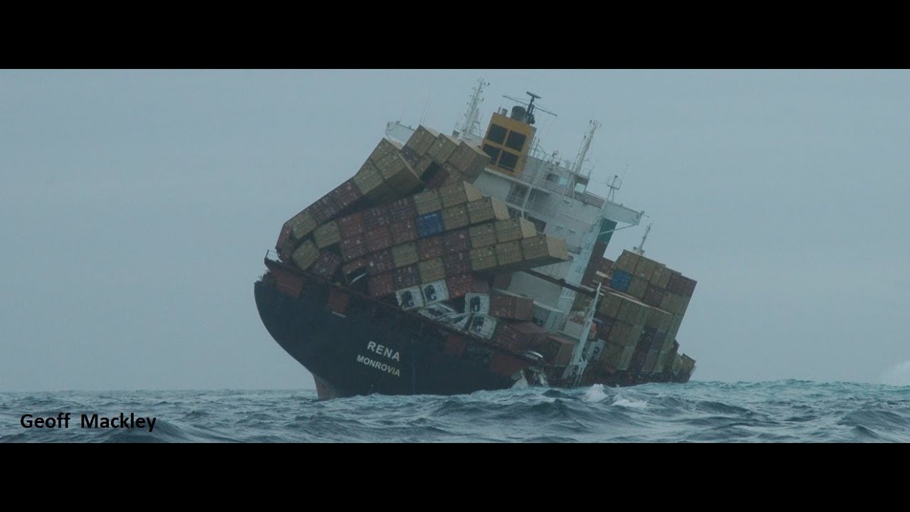 Geoff Mackley's footage leads 3 News' Rena coverage - YouTube