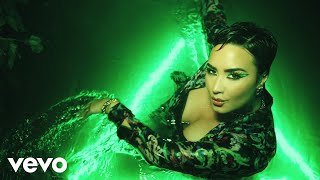 Watch Demi Lovato Melon Cake video