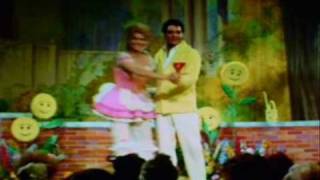 Watch Elvis Presley Petunia The Gardener