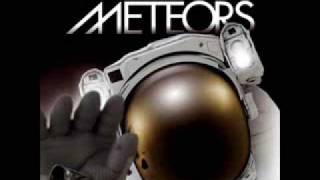 Watch Avenues Silhouettes High Tech Beds video