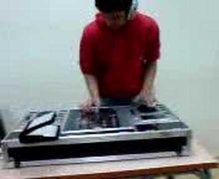 Scratching - CDJ 100S