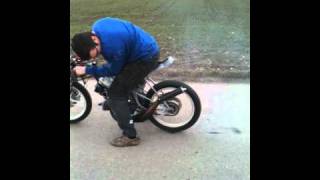 Rennmofa Roberto Burnout