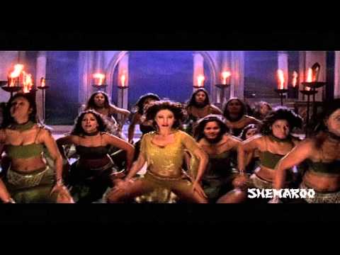Antara Mali performing to Madhuris Dhak Dhak Karne Laga song...