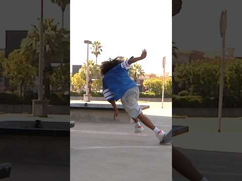 Anyone know what you call this trick? #pizzaskateboards #rahimrobinson