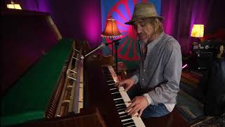 Watch Todd Snider Happy New Year video