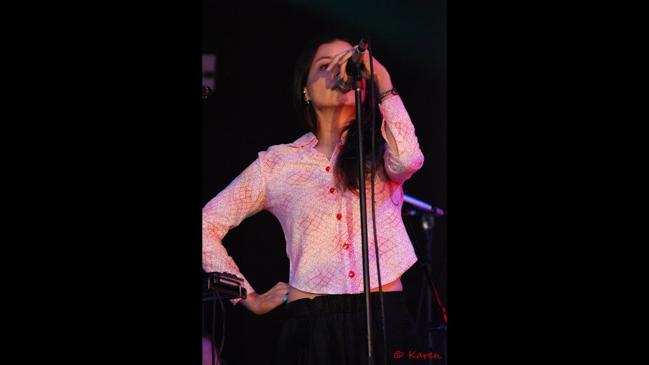 Hope Sandoval & The Warm Inventions - Golden Hair Hope Sandoval & The Warm Inventions - Golden Hair