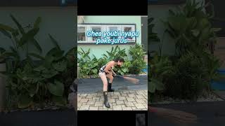 Ghea Youbi Nyapu Pake Jurus