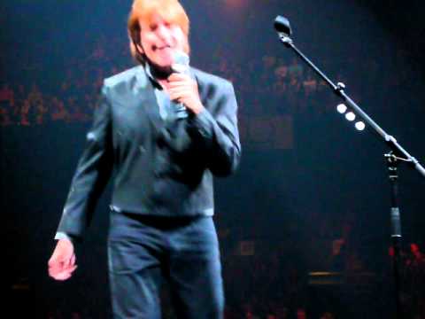 John Fogerty- Roll over beethoven NOTP 2010