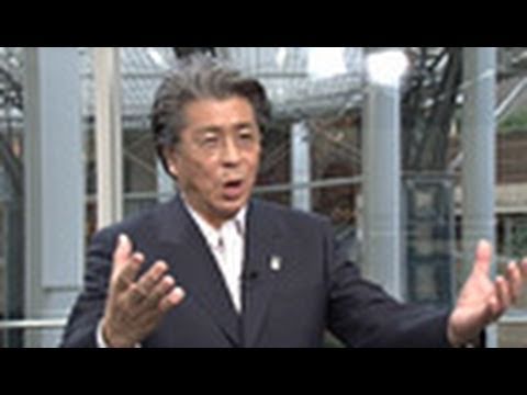 鳥越俊太郎のひと言　 尾崎豊さんの息子の歌声に感動（10／10／04）