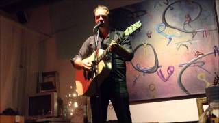 Watch Chris Trapper Say It Loud video
