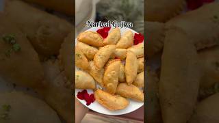 Easy Nariyal Gujiya