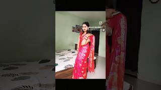 Saree La D Ki Chati Jalae Parosan Ke