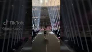 Tam Ekran Rose Fancam Veriyorum