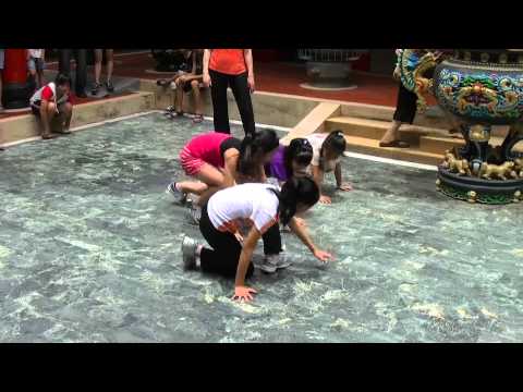 社區舞蹈國際夏令營開始了!! - YouTube pic