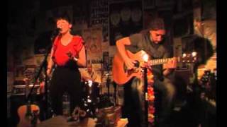 Watch Ila Libera video