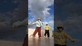 Short Dance