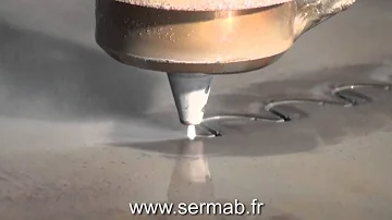 Comment fonctionne la découpe au jet d'eau ?