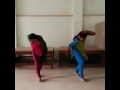 Otharupa Tharaen Tamil song kuthu dance by two girls
