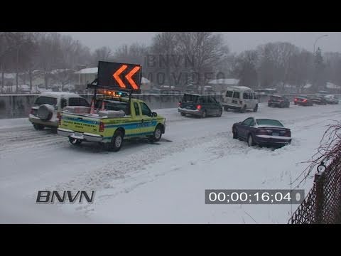 2/26/2009 Winter Storm Travel Hazard Stock Video