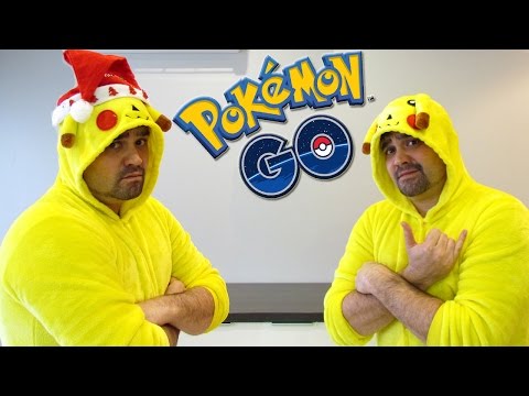 ¡Pikachu vs Pikachu Navideño! ¡Duelo en Pokémon GO! Raichu también | Keibron Gamer