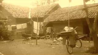 Watch Ebiet G Ade Zaman video