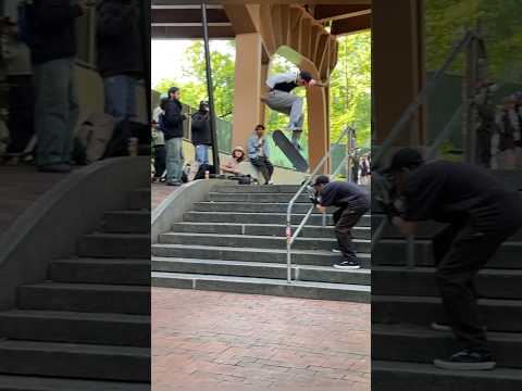 NO FEELING LIKE STOMPING A TRICK IN FRONT OF A HYPED CROWD #NYC #SKATEBOARDING