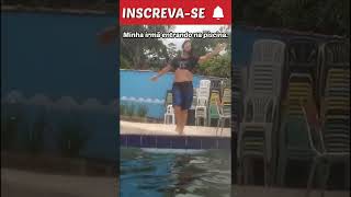 minha irmã VS minha avó Entrando na piscina 🤣🤣#humor #comedia #shorts #youtube