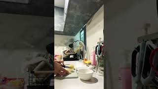Cut A Egg