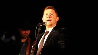 Scotty Mccreery Sings It 39 S Christmas Time Pretty Baby 2018 Graceland Christmas Lighting Scotty Mccreery Sings It 39 S Christmas Time Pretty Baby 2018 Graceland Christmas Lighting