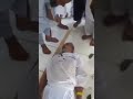وفاة حاج آسيوي وهو يطوف بالكعبة مرتديا احرامه