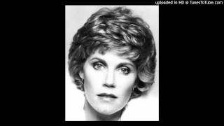 Watch Anne Murray Over The Rainbow video