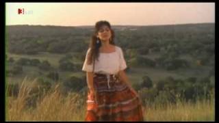 Watch Tish Hinojosa In The Real West video